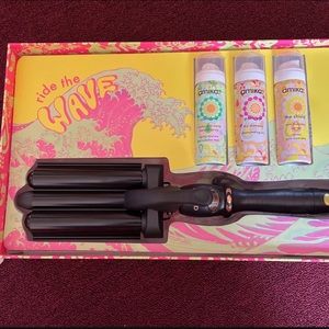 Amika high tide hair wave crimper